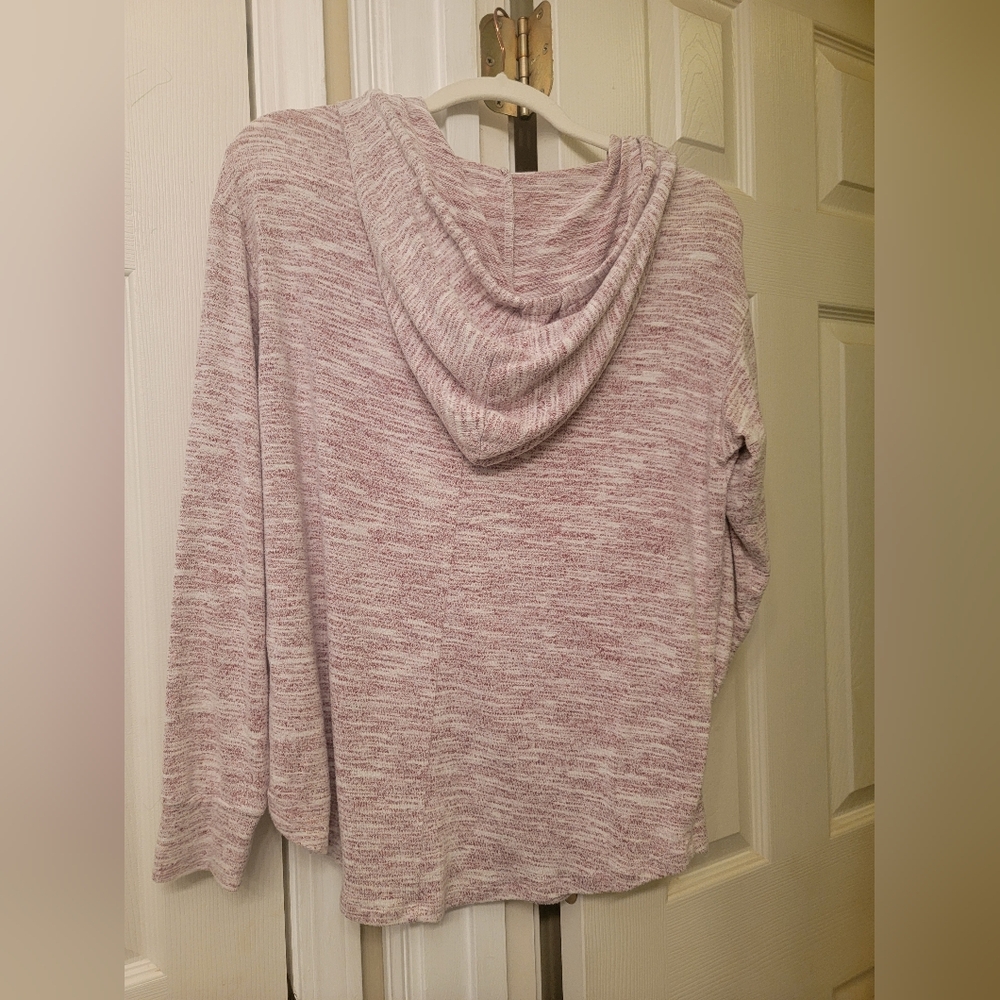 Market & Spruce Heathered Pink Hoodie Top - Picture 2 of 5